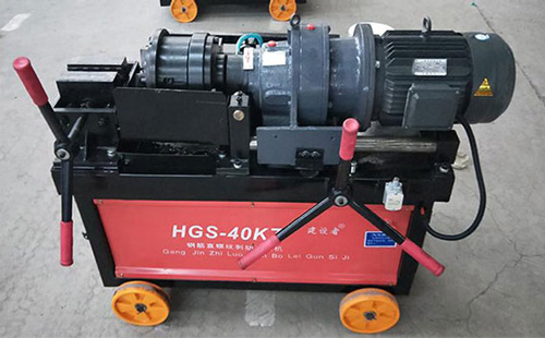 滾絲機設備安全操作注意事項